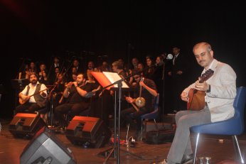 Ünal “dursun.” Murat durmasın!