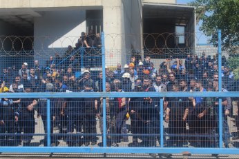 Gürdesan’da işçi zehir zemberek: Satıldık!