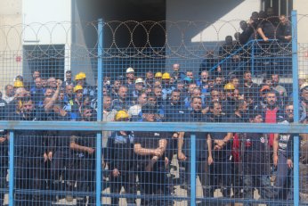 Gürdesan’da işçi zehir zemberek: Satıldık!