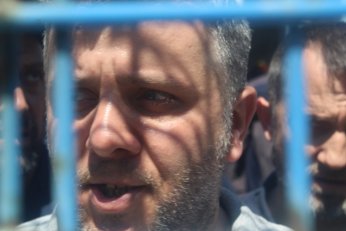 Gürdesan’da işçi zehir zemberek: Satıldık!