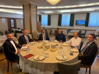 Öztürk’ten fikstür öncesi vekil turu