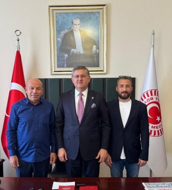 Öztürk’ten fikstür öncesi vekil turu