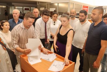 CHP Yeliz’i hukuka teslim etti