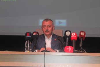 Başiskele’de yer değişimi Çayırova’yı anımsattı