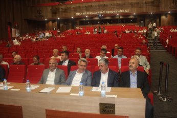 Başiskele’de yer değişimi Çayırova’yı anımsattı