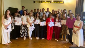 DergiZan dünyaya Azerbaycan’dan açıldı