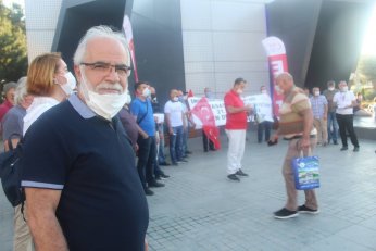 Yeniden açılım mı? Halka soran yok ki!