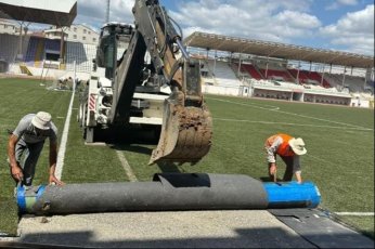 Sezon açılışı yok. İlk üç  iç saha maçı dışarıda