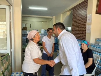 Buğdayı akşamdan kırıp  dört saat kaynattı 