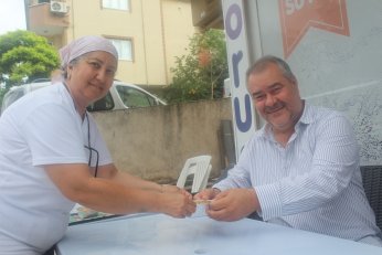 Buğdayı akşamdan kırıp  dört saat kaynattı 