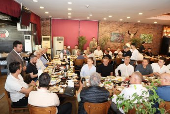 Sivaslılar plakayı desteğine yazdı 