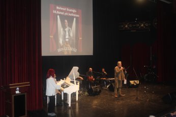 Veda etmiyorum. Son  soluğa kadar buradayım