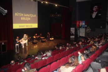 Veda etmiyorum. Son  soluğa kadar buradayım