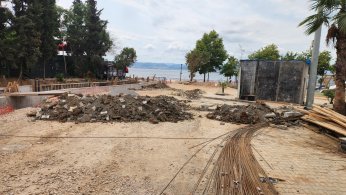 Çocuk parkına sıfır İş güvenliği de sıfır