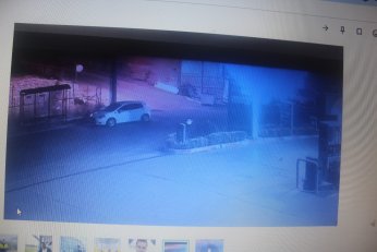 İki polisten biri açığa alındı