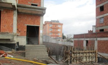 Ceza kesilmedi. Rutin uyarıldı