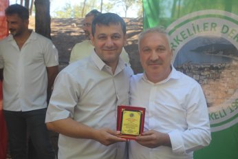 Afet ekibi kuracak, derneğimize  yer kazandıracağız