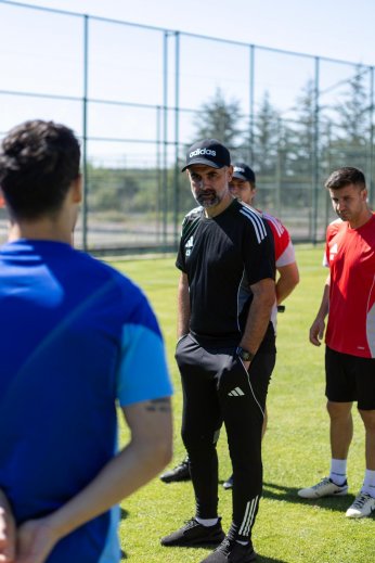 Gebzespor üçüncü etabı  basına kapalı kapattı