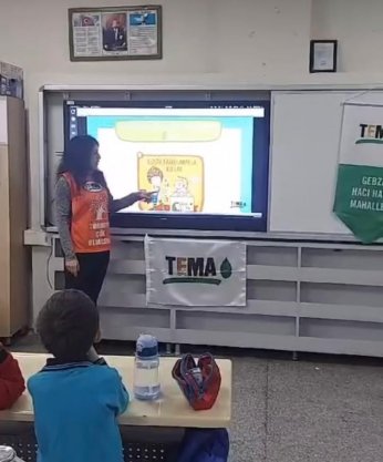 Yaşanabilir gelecek için eğitmeye devam ediyor