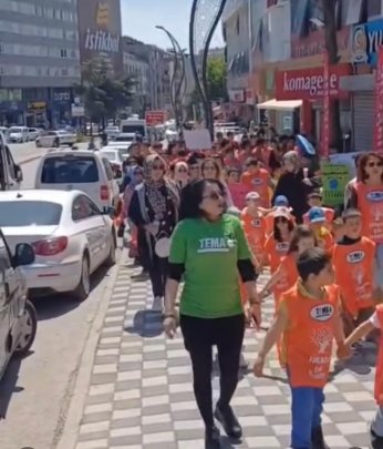 Yaşanabilir gelecek için eğitmeye devam ediyor