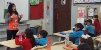 Yaşanabilir gelecek için eğitmeye devam ediyor