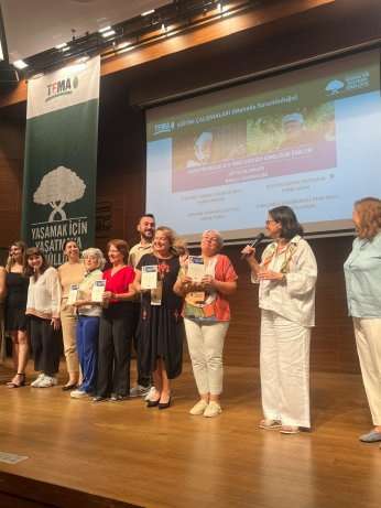 Yaşanabilir gelecek için eğitmeye devam ediyor