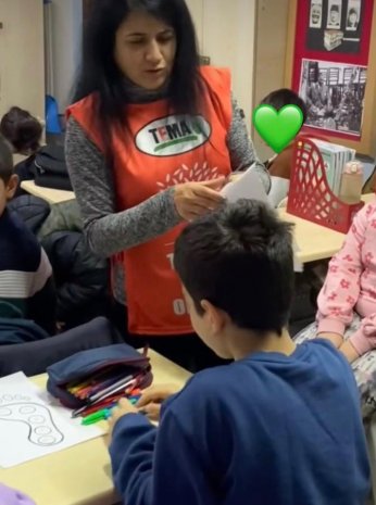 Yaşanabilir gelecek için eğitmeye devam ediyor