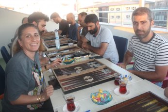 Mühendisler düşeş attı yek geldi