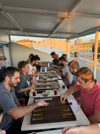 Mühendisler düşeş attı yek geldi