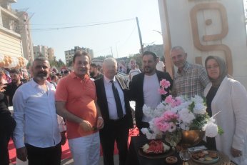 Hook in Lab’a güllük  gülistanlık görkemli açılış