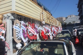 Hook in Lab’a güllük  gülistanlık görkemli açılış