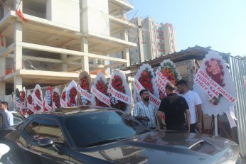 Hook in Lab’a güllük  gülistanlık görkemli açılış