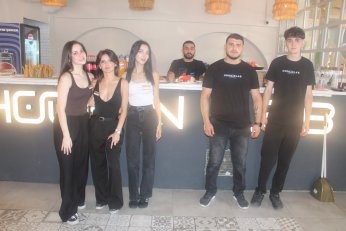 Hook in Lab’a güllük  gülistanlık görkemli açılış