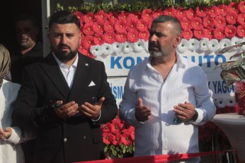 Hook in Lab’a güllük  gülistanlık görkemli açılış