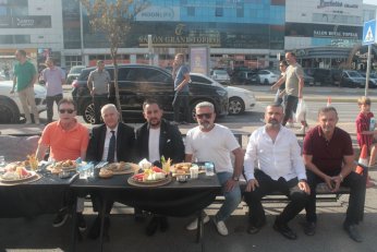 Hook in Lab’a güllük  gülistanlık görkemli açılış