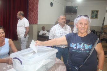 Osman Yılmaz’da beş  kadın her iki listede yer aldı