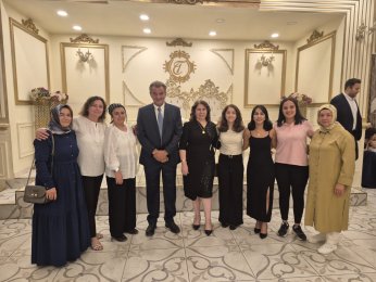 Mimar gelinle  öğretmen damattan yaz sonu düğünü