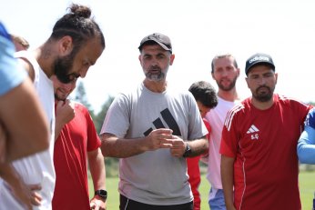 İlk yarıdan memnunum. Eksiklerimizi gidereceğiz