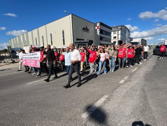Babaları ve arkadaşlarının haklarını istediler 