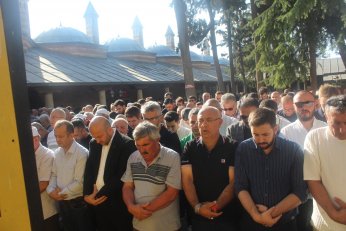 Cemalettin Kaflı toprağa verildi 