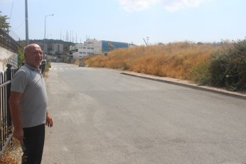 Hafriyat dağ gibi. Otlar riskli. Yeni okul yetişemedi