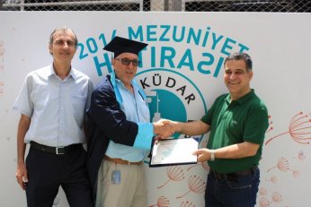 Hafriyat dağ gibi. Otlar riskli. Yeni okul yetişemedi