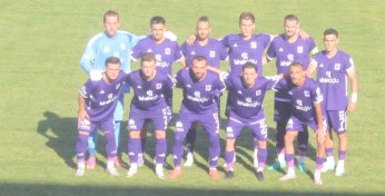 At Mustafa at.  Tut Furkan tut 