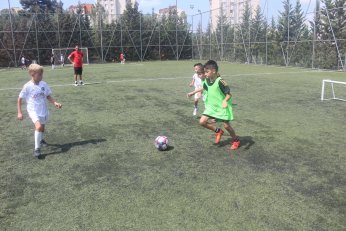 Planlı, programlı, bilimsel  eğitim Yenikent SK’da 