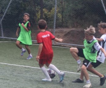 Planlı, programlı, bilimsel  eğitim Yenikent SK’da 