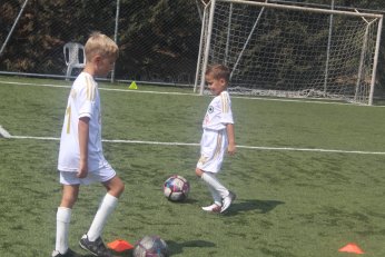 Planlı, programlı, bilimsel  eğitim Yenikent SK’da 