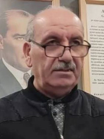 Adalet Bora annesini kaybetti