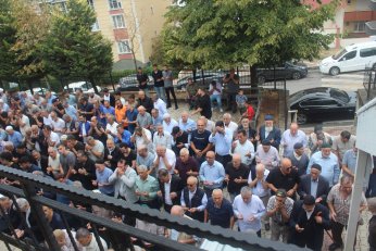 Hacer Bora toprağa verildi 