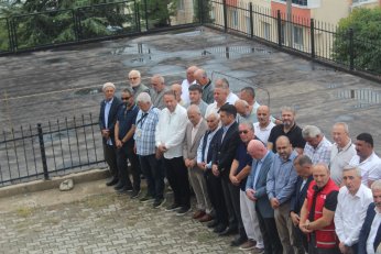 Hacer Bora toprağa verildi 