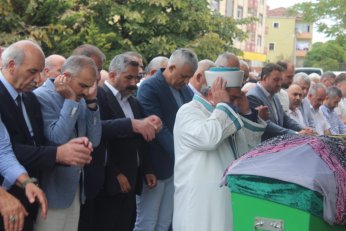 Hacer Bora toprağa verildi 